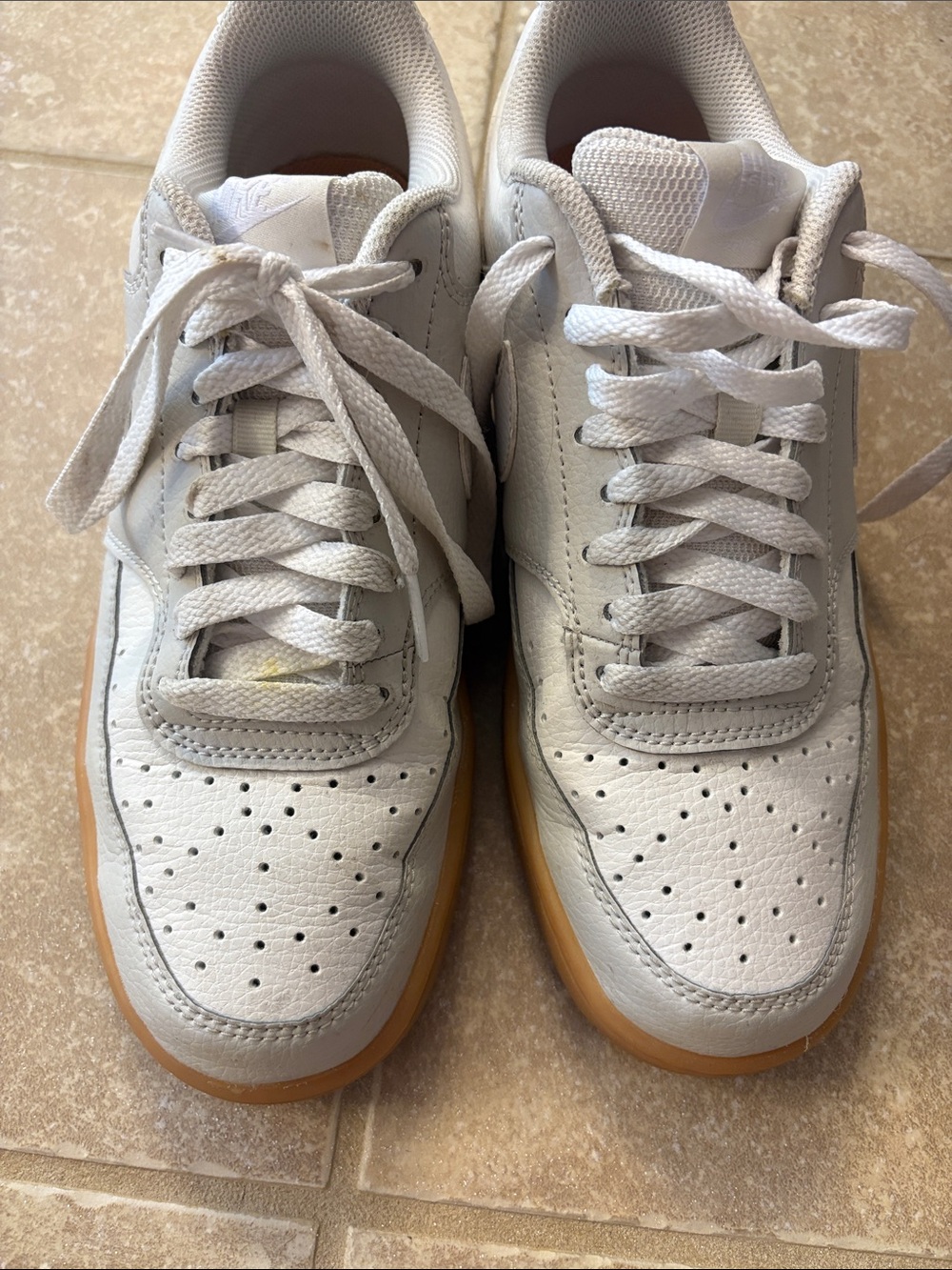 Nike White Sneakers with Brown Insole
